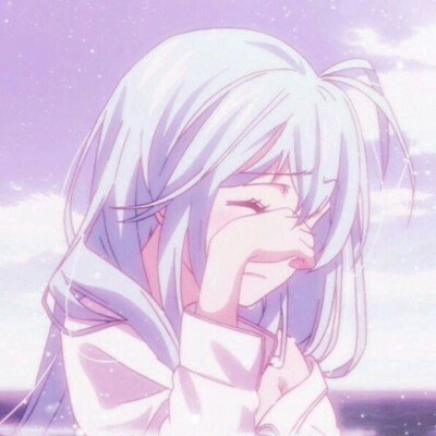 医院老人为轮椅同伴奏《婚礼进行曲》
